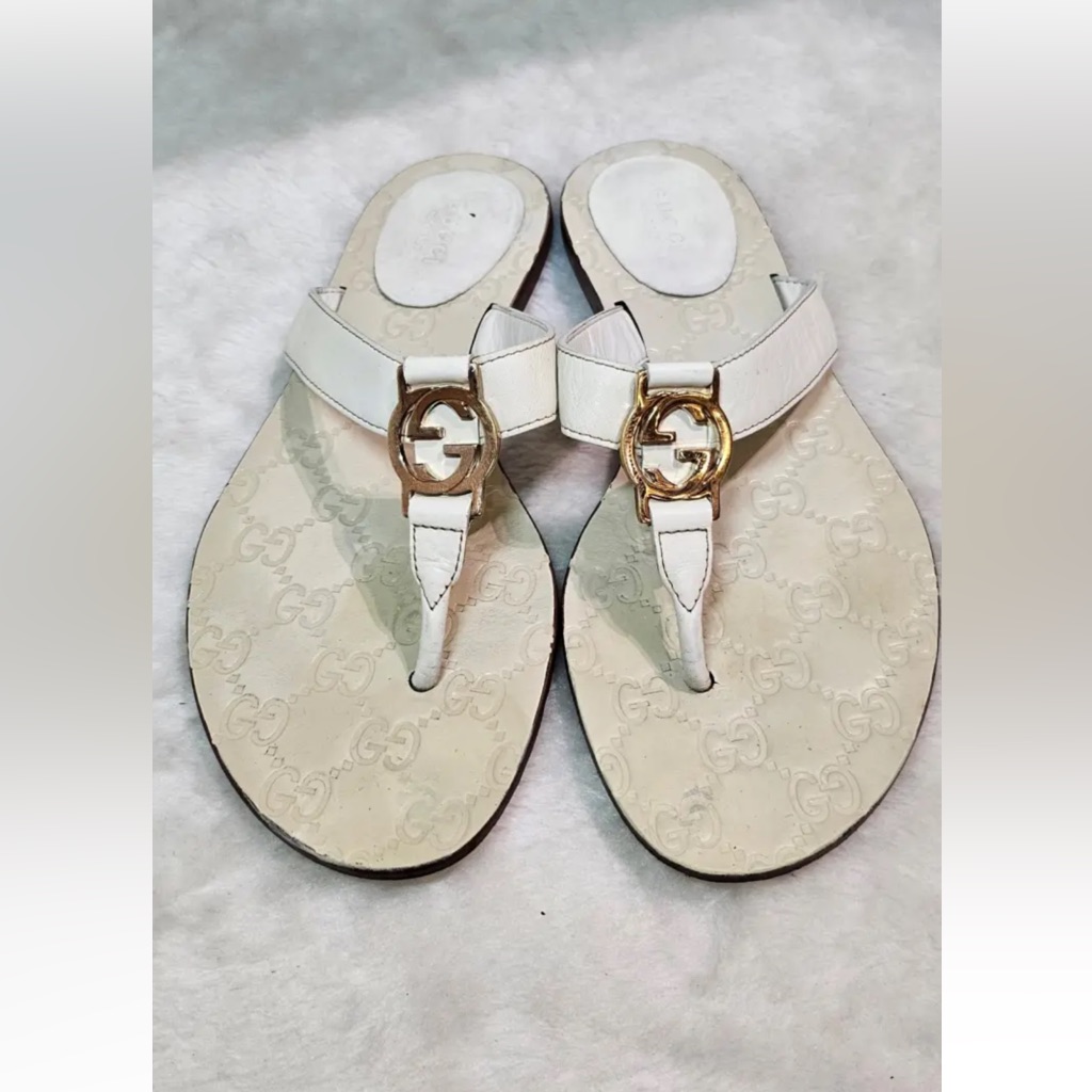 Gucci Women's White And Gold Sandals